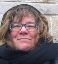 2013-Bruce-author-200